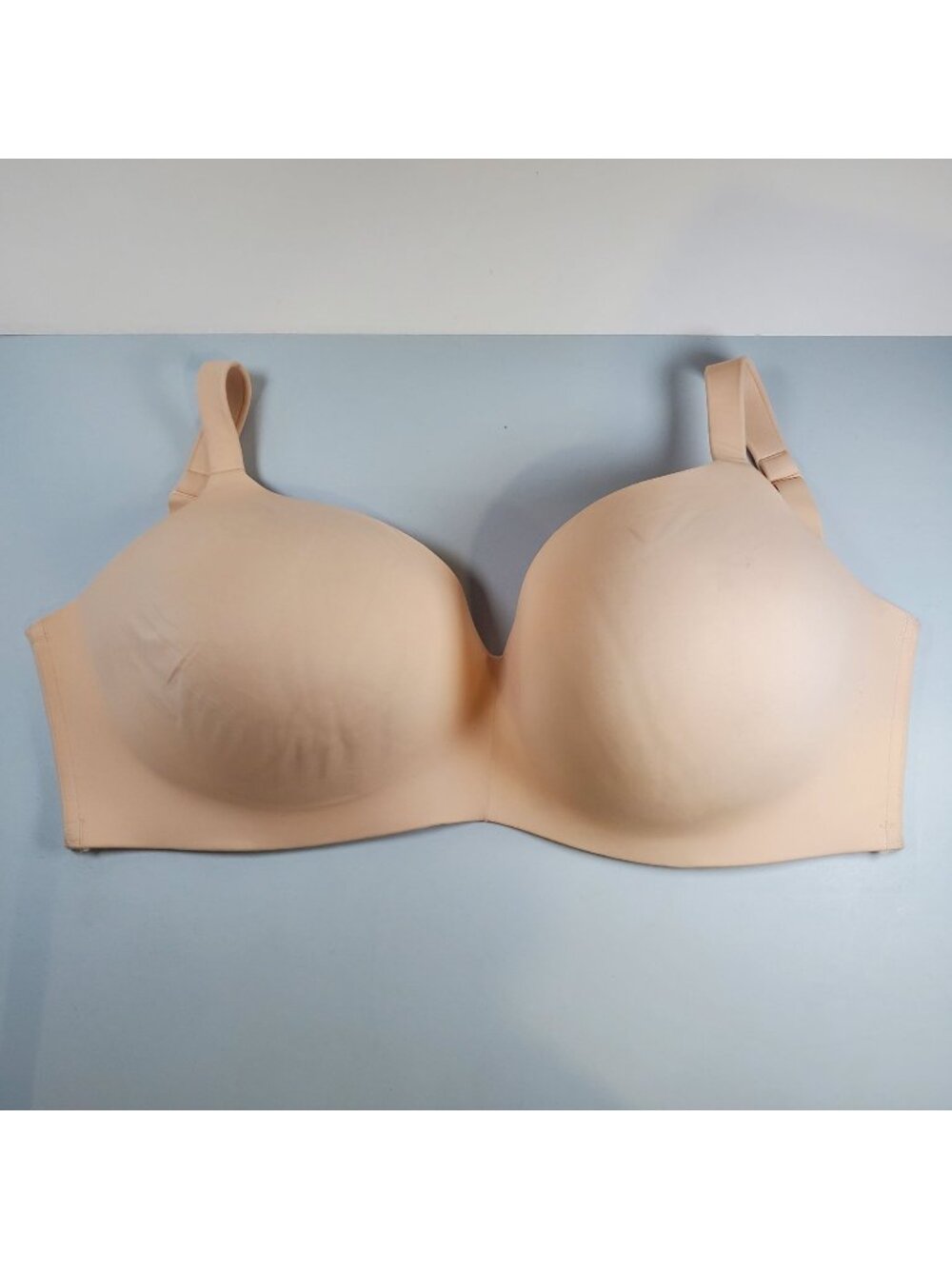 Cacique Lightly Lined T Shirt No Wire Bra Women Plus Size 38K Invisible Beige